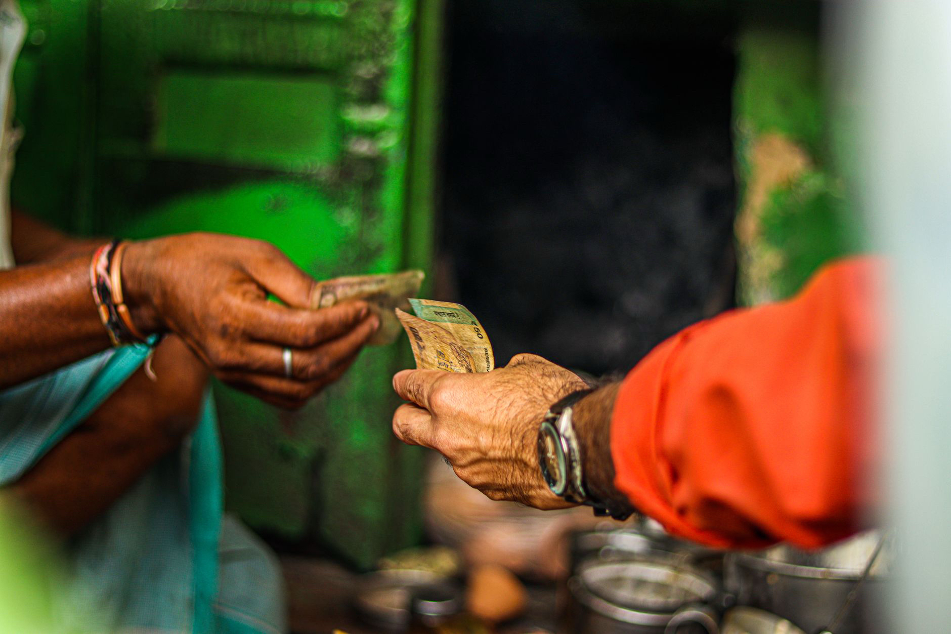How Paying With Cash Helps Preserve Freedom in a Digital Age